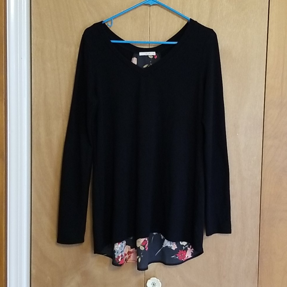 Le Lis Long Sleeve Mixed-media top